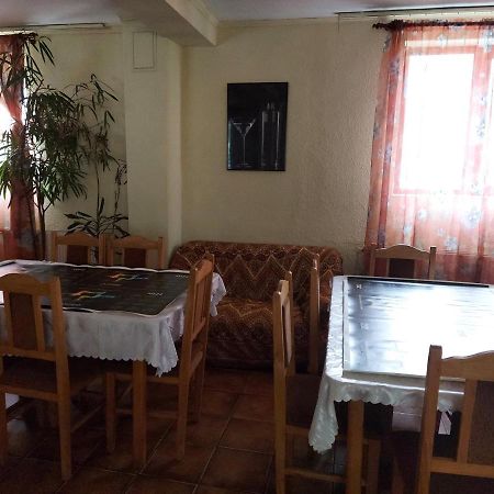 Pensiune Casa Barcaru Азуга Екстериор снимка